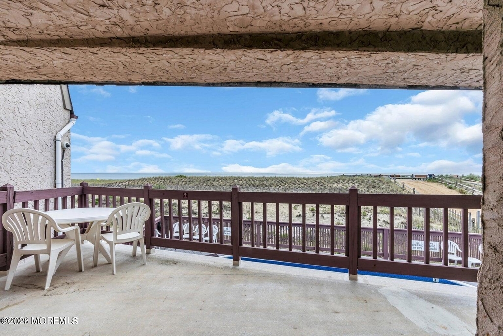 1008 Ocean Avenue - Photo 2
