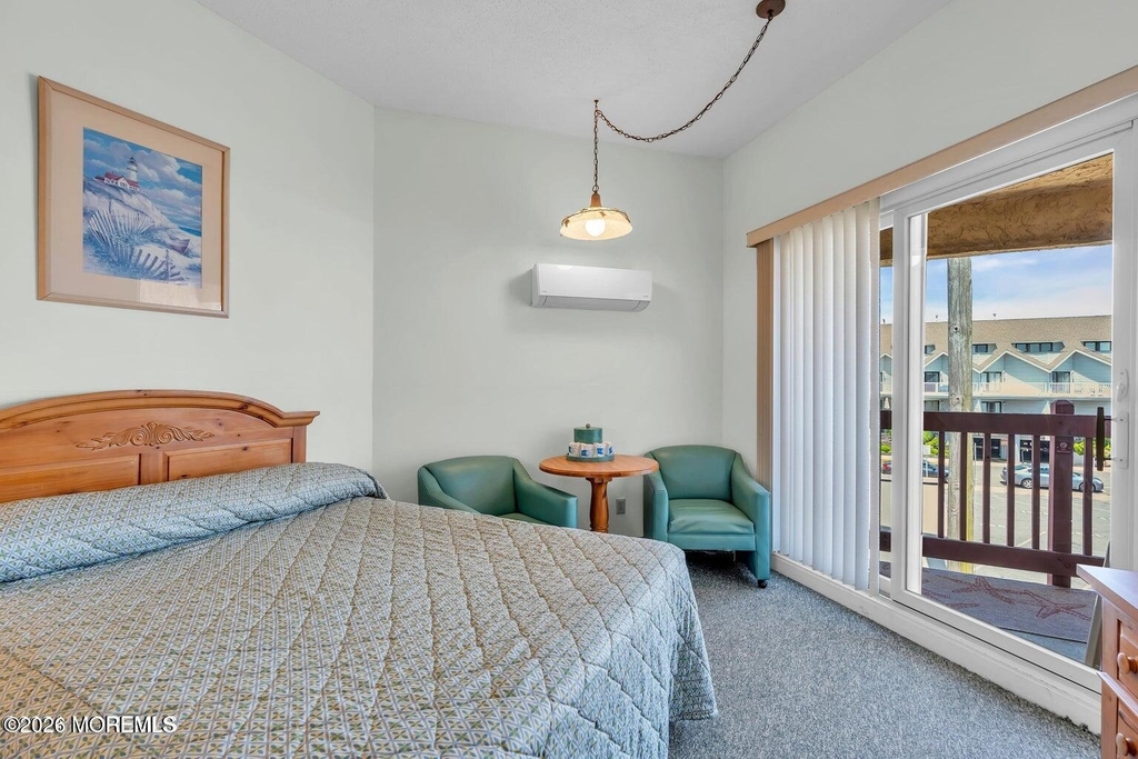 1008 Ocean Avenue - Photo 9