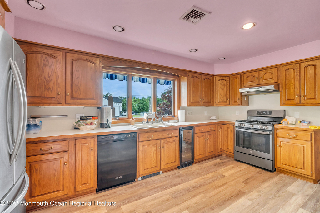 11 Elm Avenue - Photo 5