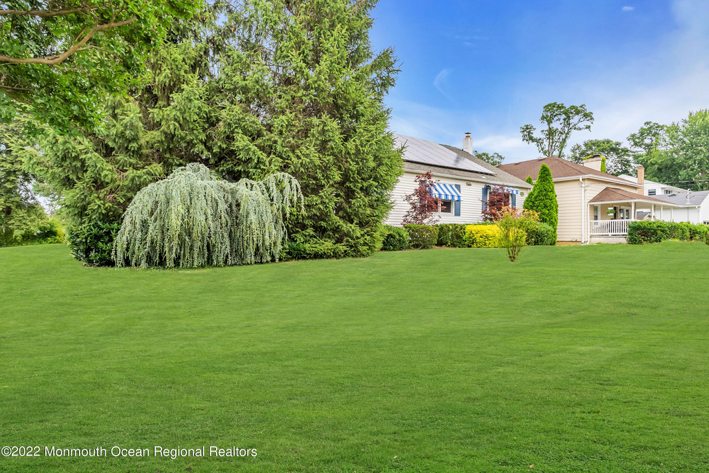 11 Elm Avenue - Photo 1