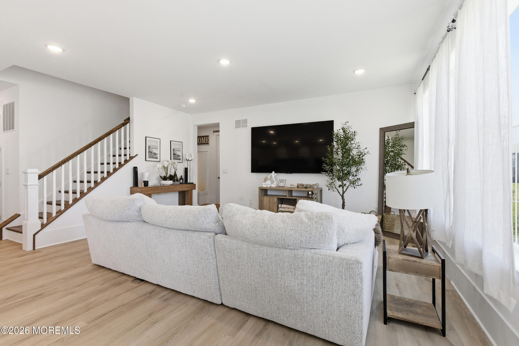 10 Carlisle Court - Photo 5