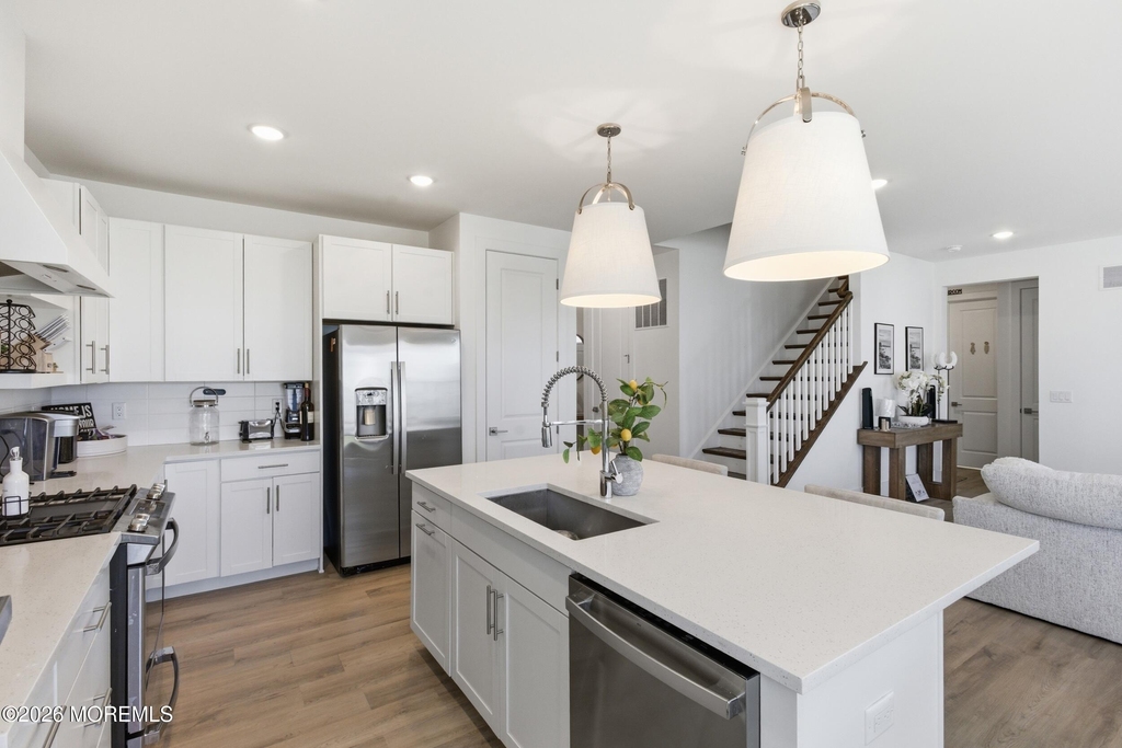 10 Carlisle Court - Photo 4