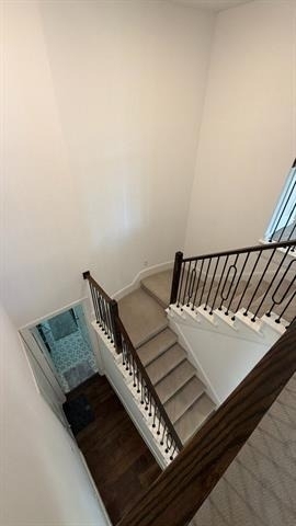 2105 Halkin Court - Photo 6