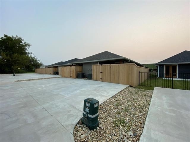 804 N Broughton Street - Photo 19