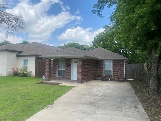 4306 Landrum Avenue - Photo 1