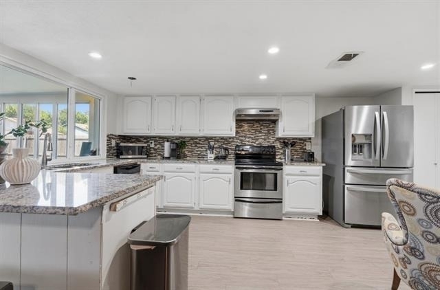 2213 Proctor - Photo 6
