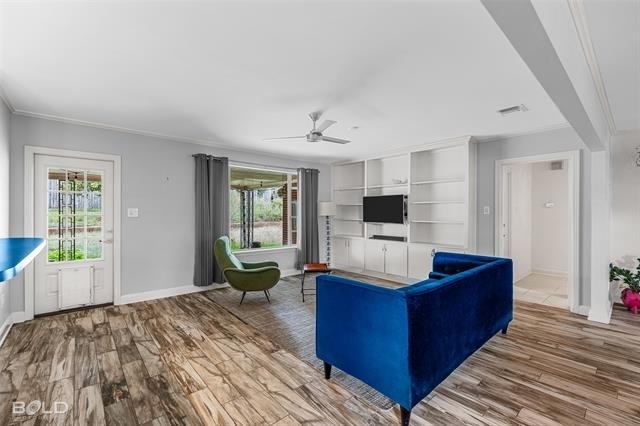 222 Stephenson Street - Photo 3