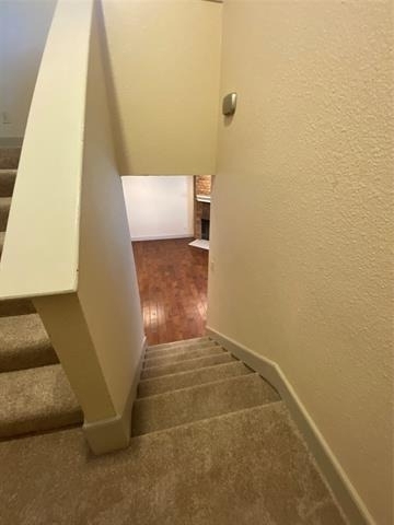 7720 Kings Ridge Road - Photo 9