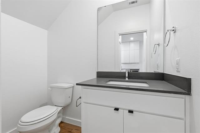 427 W 10th Street - Photo 26