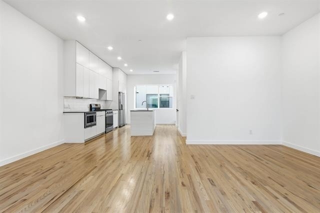 427 W 10th Street - Photo 12