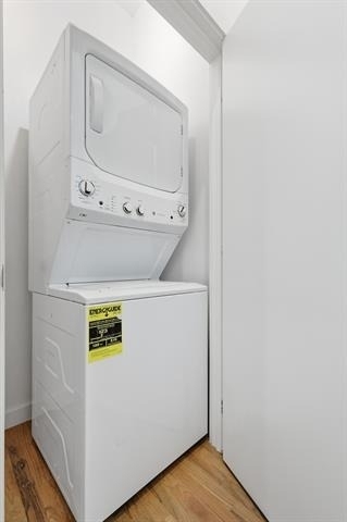 427 W 10th Street - Photo 31