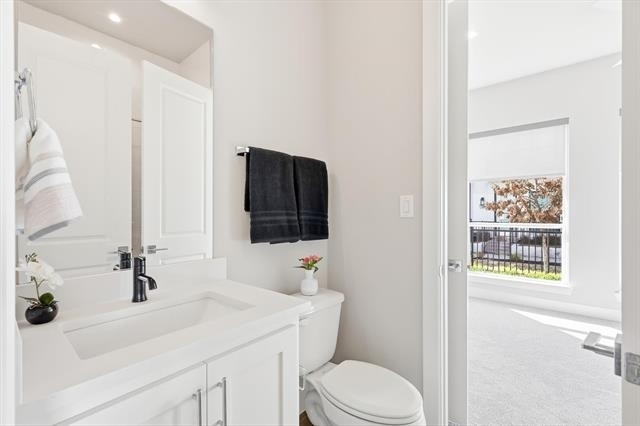 129 Garden Court E - Photo 7