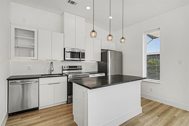2217 N Fitzhugh Avenue - Photo 6