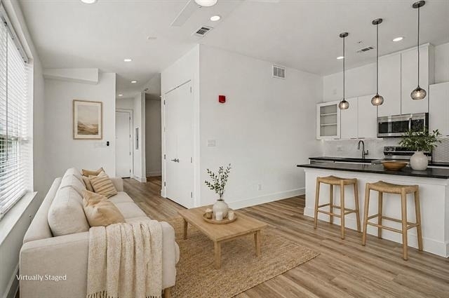 2217 N Fitzhugh Avenue - Photo 4