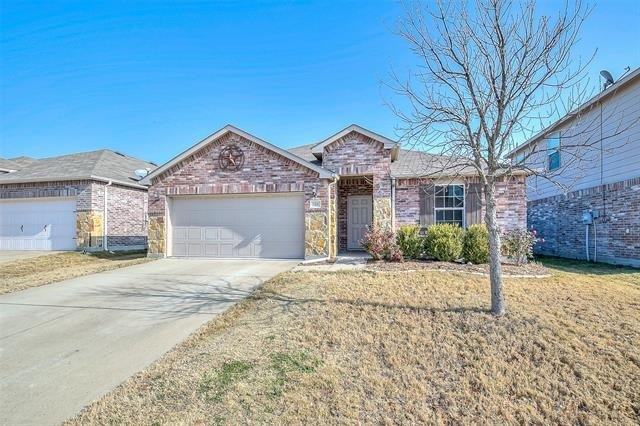 120 Abelia Drive - Photo 0