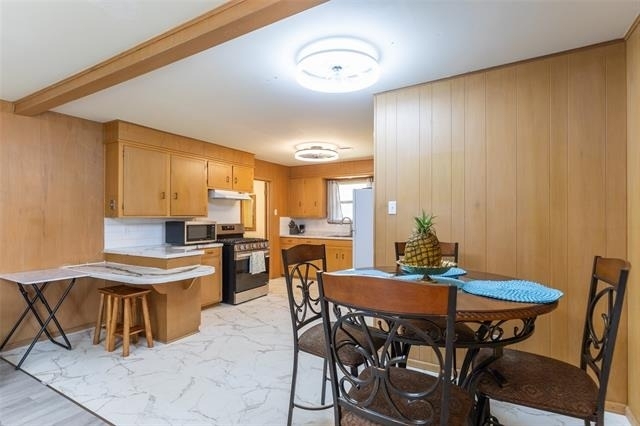 2609 Madison Avenue - Photo 8