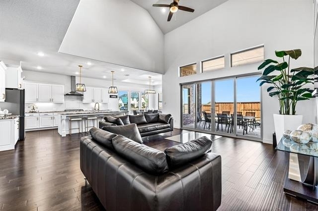 1730 Caruth Drive - Photo 9