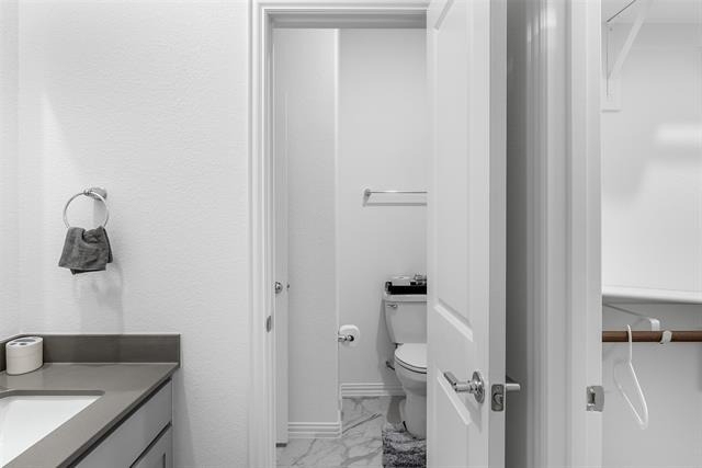 300 Foxglove Hill - Photo 16
