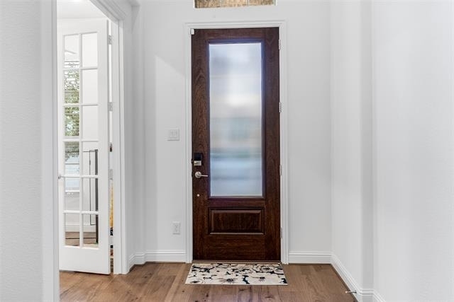 300 Foxglove Hill - Photo 3