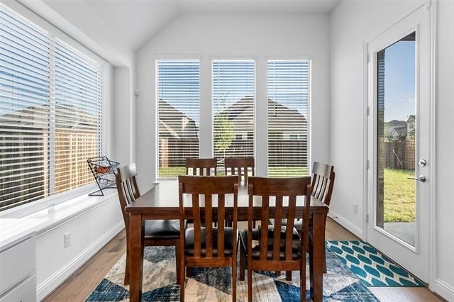 300 Foxglove Hill - Photo 21