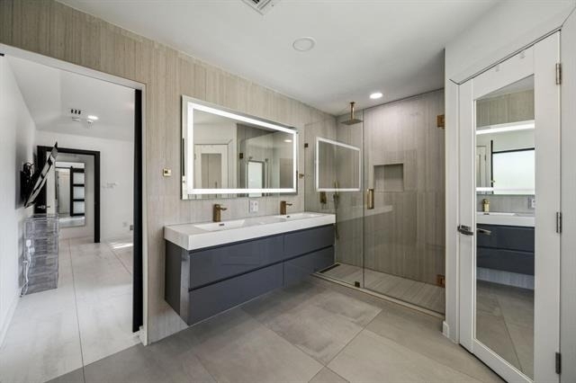 5924 Janet Court - Photo 13