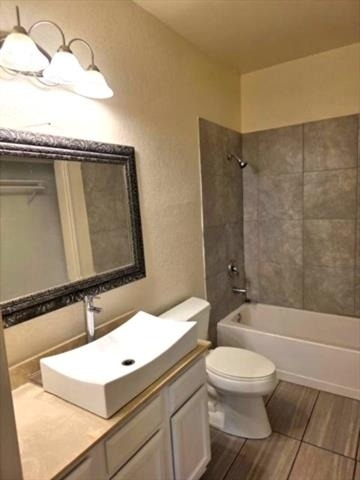 4800 W Lovers Lane - Photo 10