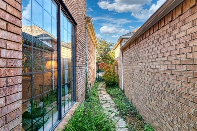 5920 Encore Drive - Photo 31