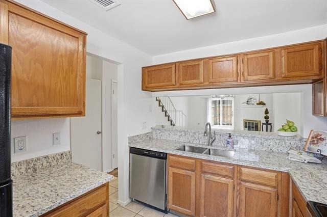 204 Samuel Boulevard - Photo 6