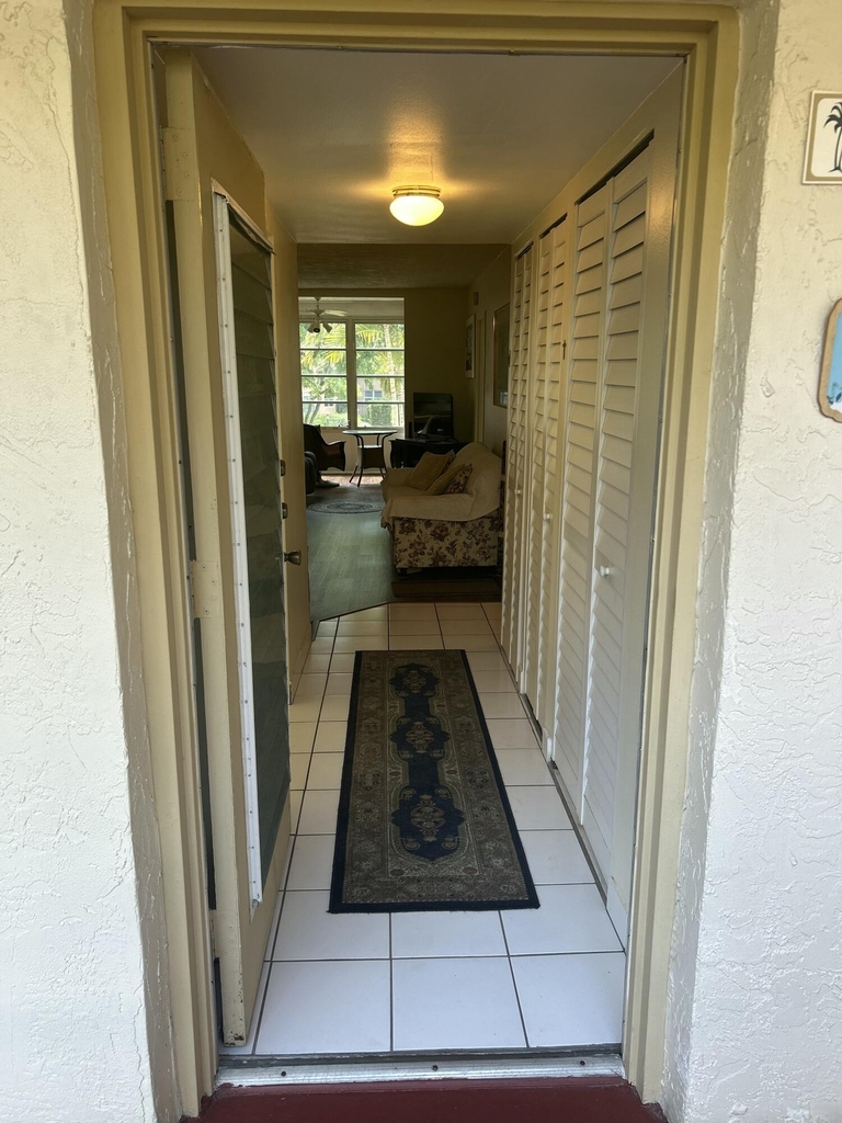 2801 Somerset Drive - Photo 5