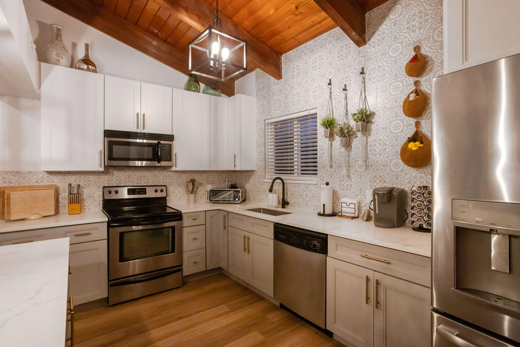 2541 Southridge Road - Photo 14
