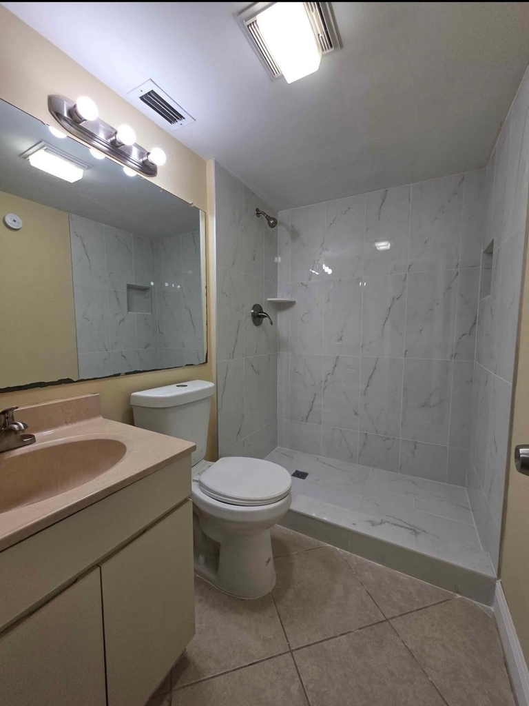 3928 Victoria Drive - Photo 6