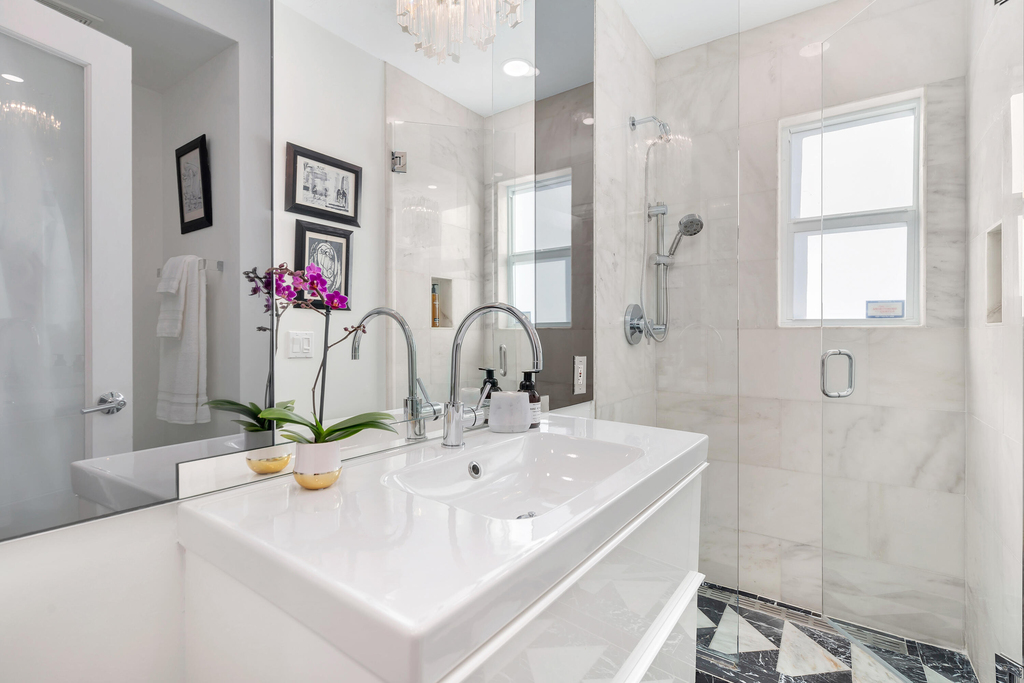 374 Maddock Street - Photo 18