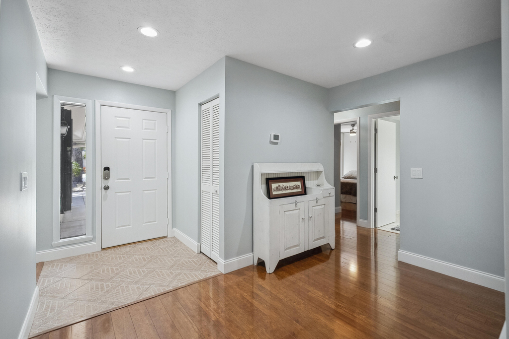 5300 Se Schooner Oaks Way - Photo 4