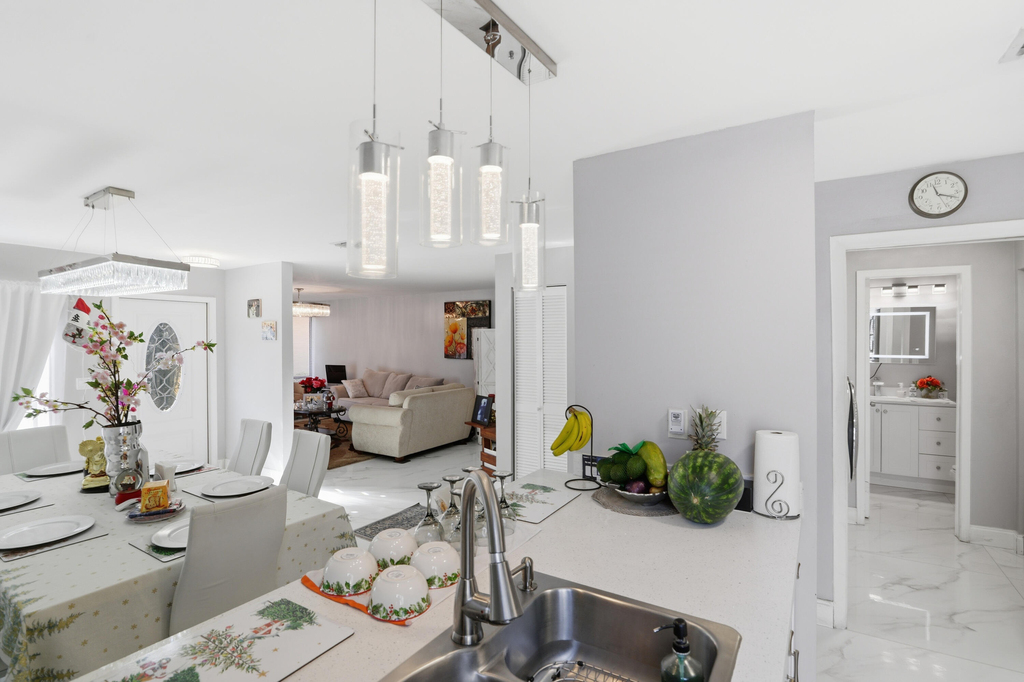 4260 Nw 114th Terrace - Photo 7