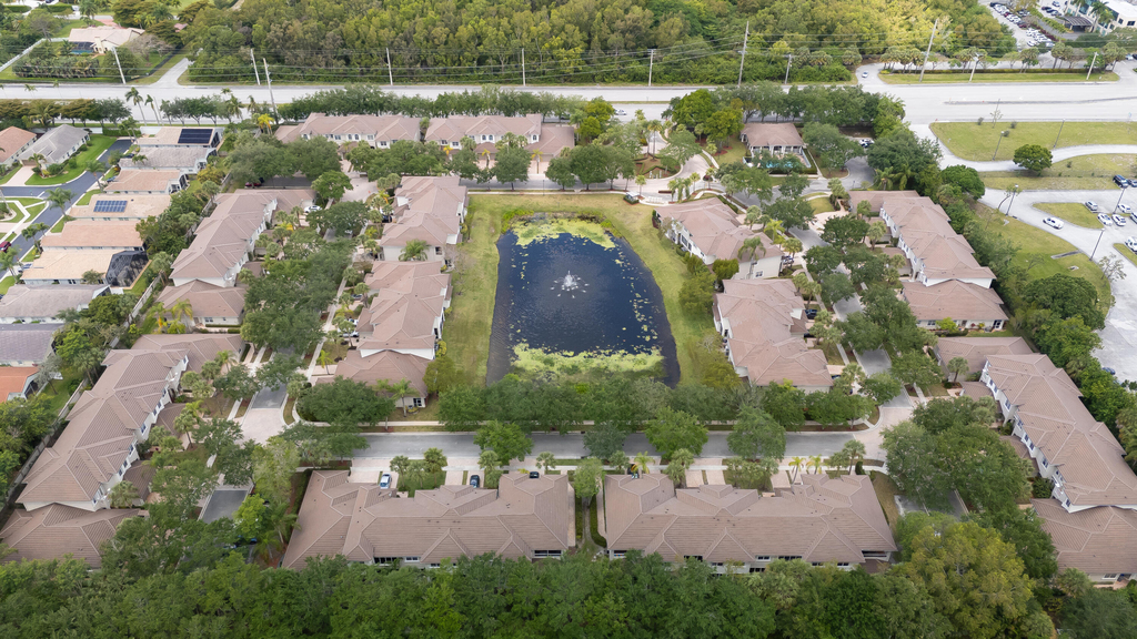 6407 Bella Circle - Photo 21