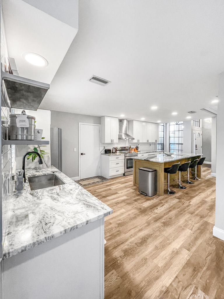 12989 Meadowbreeze Drive - Photo 14