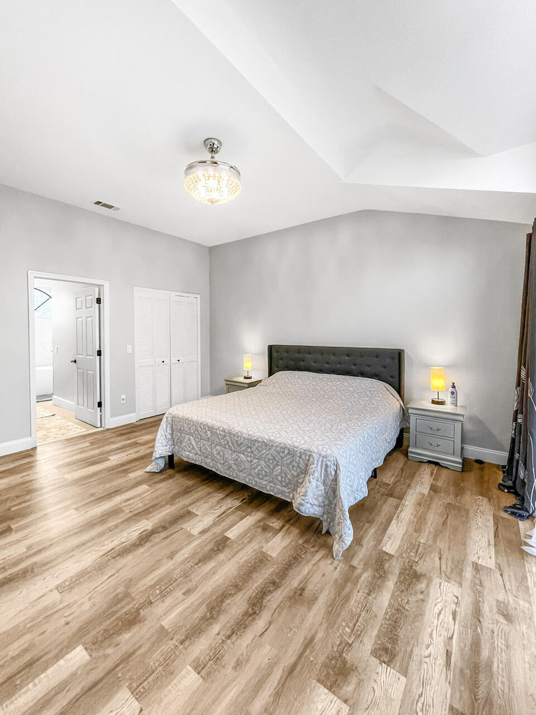 12989 Meadowbreeze Drive - Photo 9