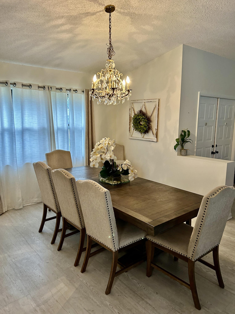 2153 Amesbury Circle - Photo 1