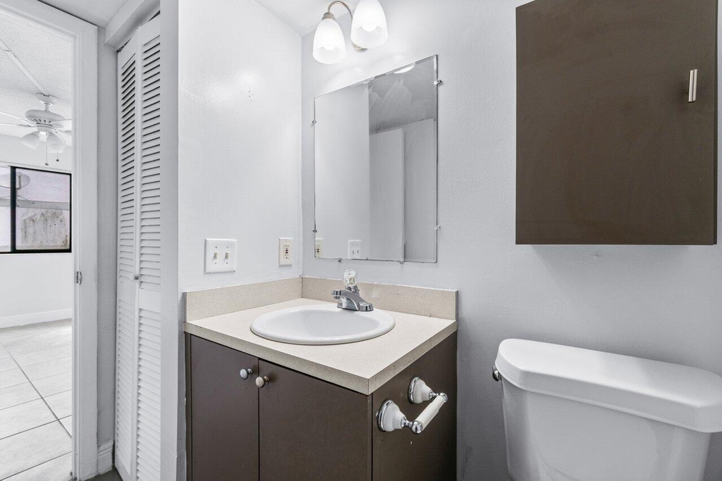 1837 Nw 94th Avenue - Photo 8