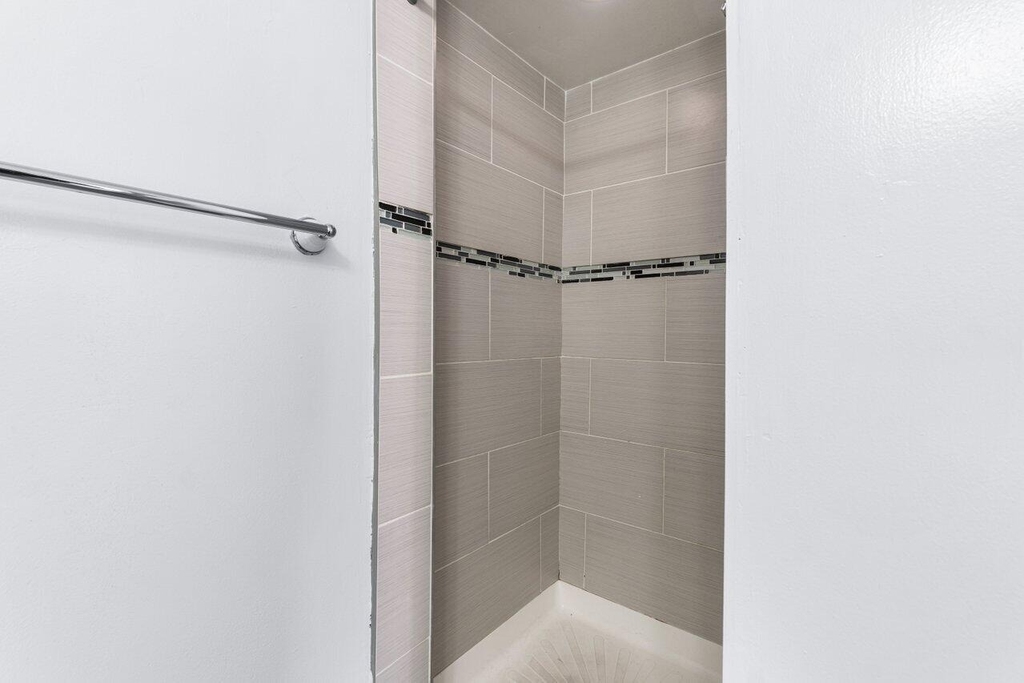 1837 Nw 94th Avenue - Photo 7
