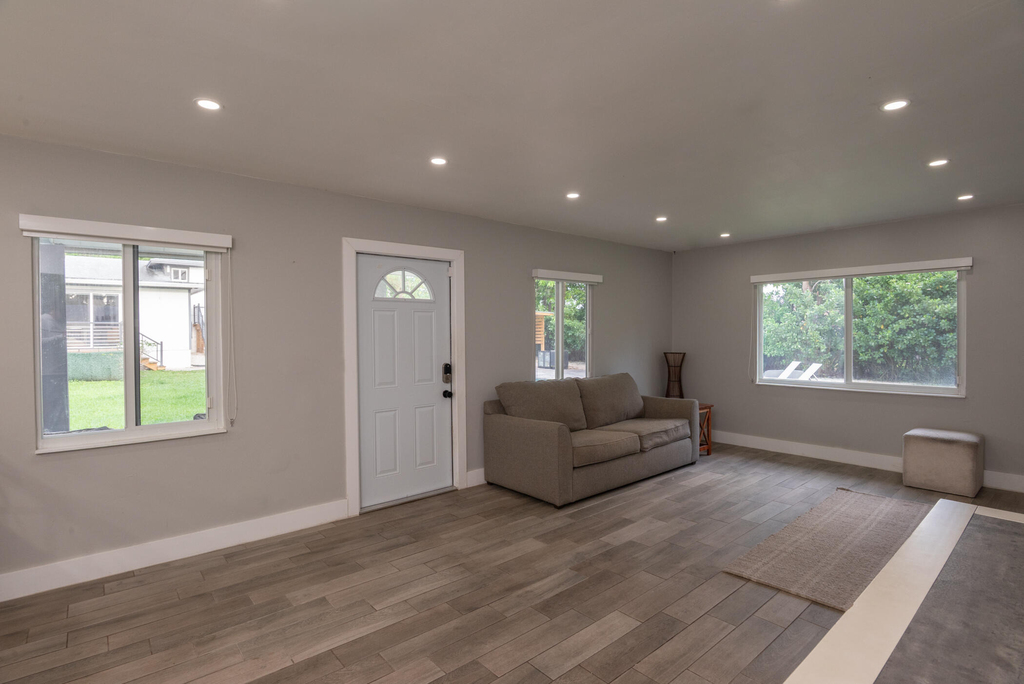 13487 Barwick Road - Photo 3
