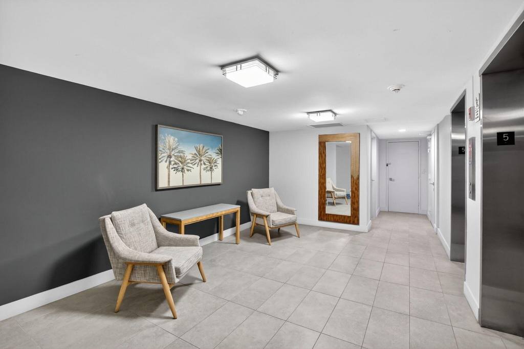 1170 N Federal Highway - Photo 34
