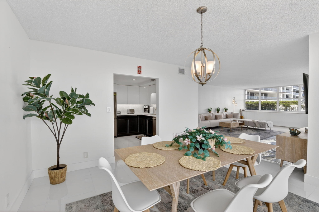 1170 N Federal Highway - Photo 11