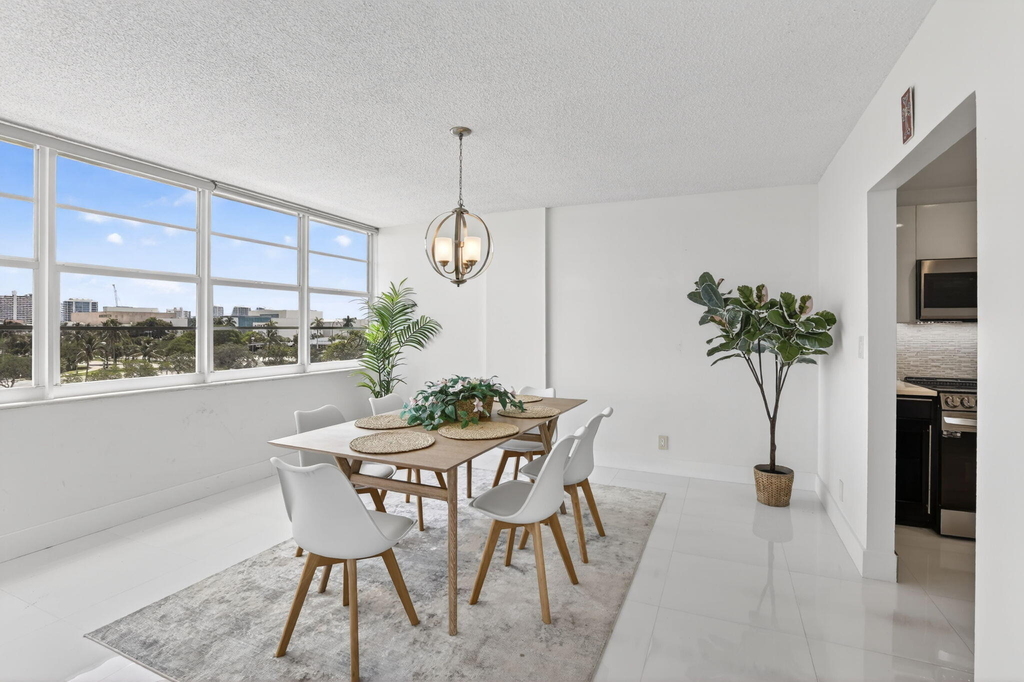 1170 N Federal Highway - Photo 4