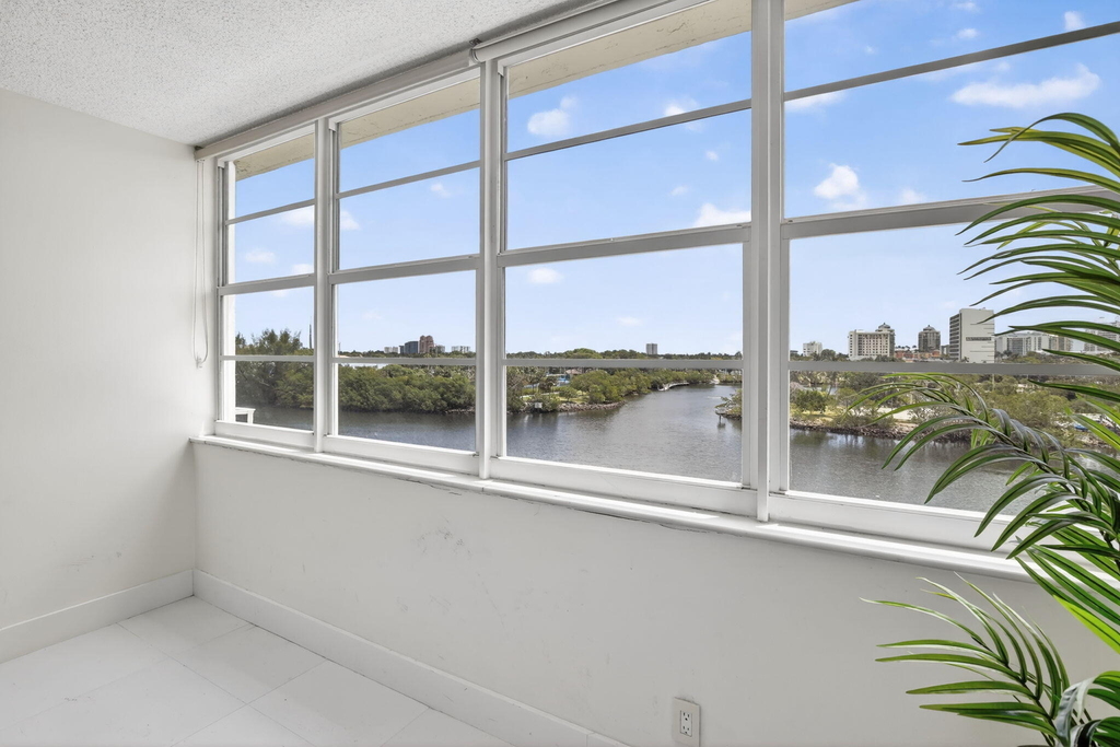1170 N Federal Highway - Photo 15