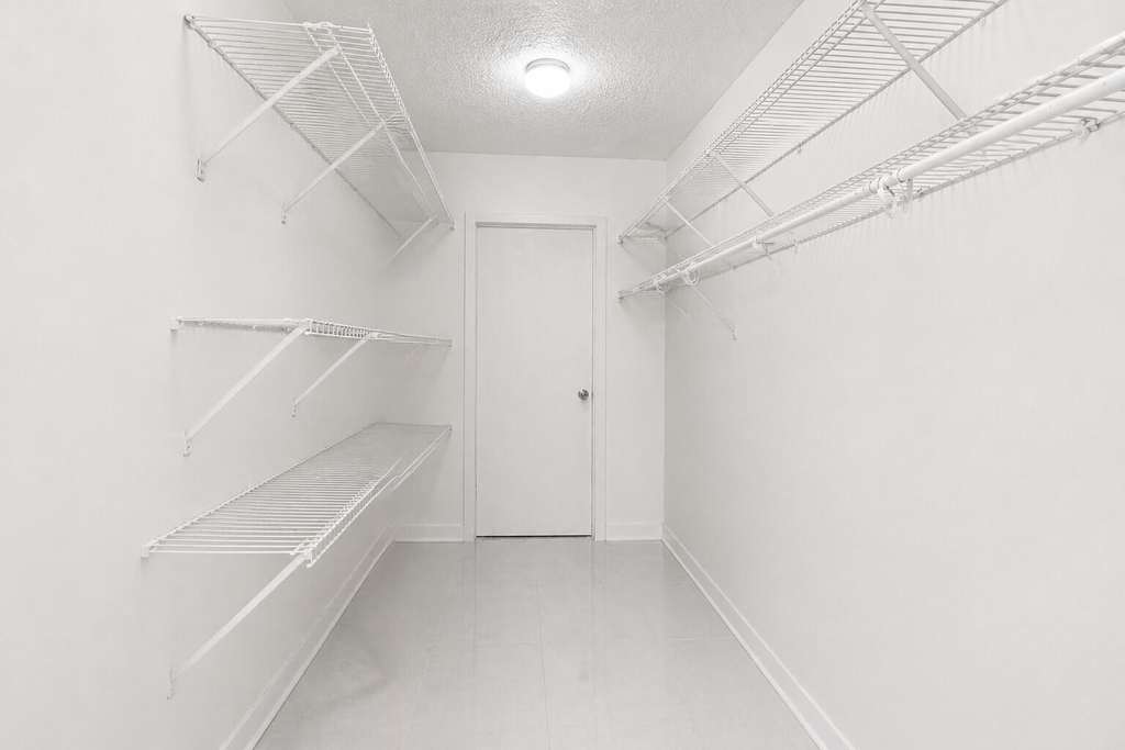 1170 N Federal Highway - Photo 29