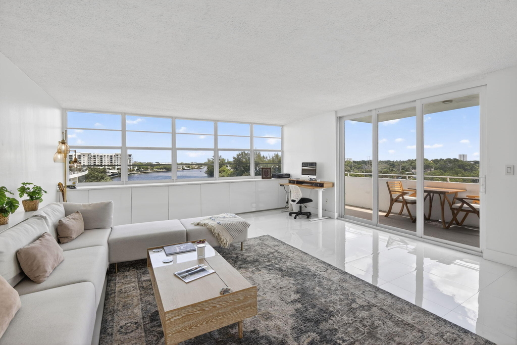 1170 N Federal Highway - Photo 5