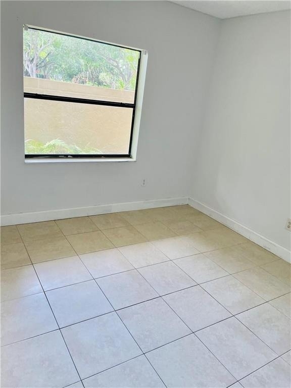 2900 Nw 42nd Avenue - Photo 7