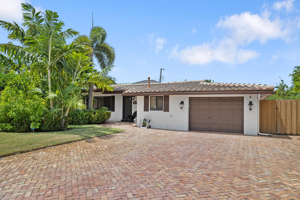 3211 Seaward Drive - Photo 0