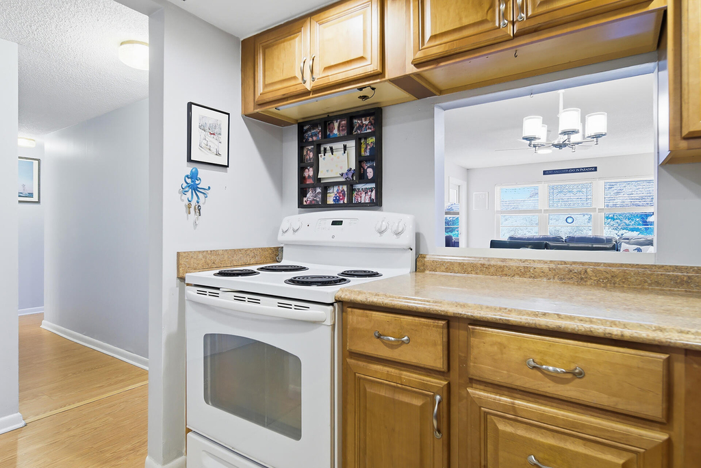 1502 S Lakeside Drive - Photo 8